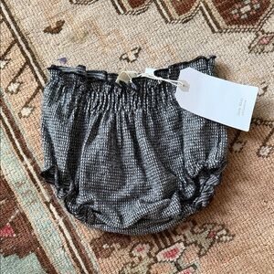 Zara // baby bloomers